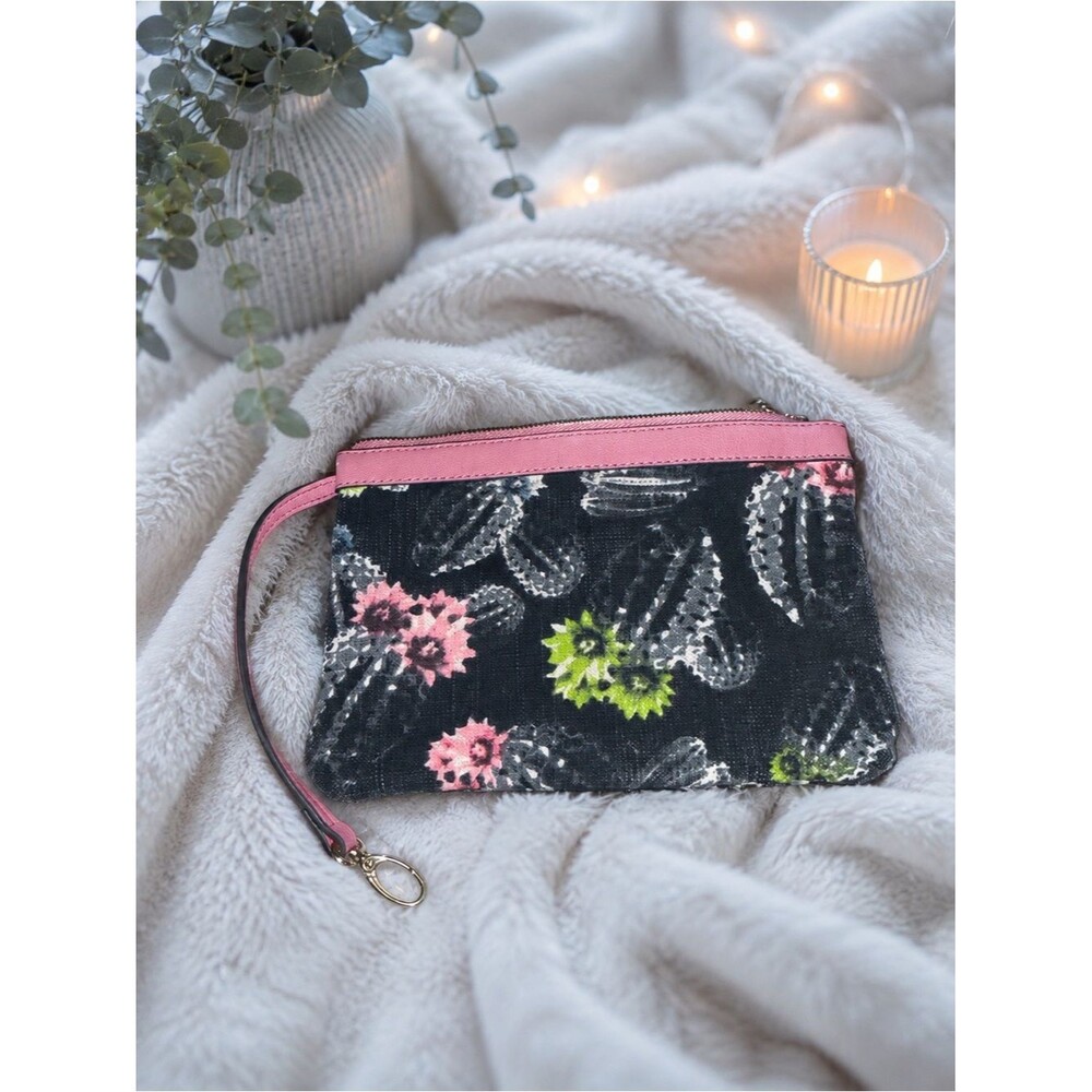 Jessica Simpson Makeup Bag Black Pink Cactus Floral Cosmetic Bag